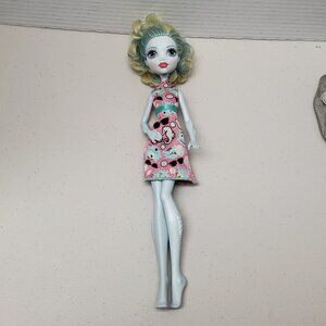 Monster High Doll Emoji Lagoona Blue